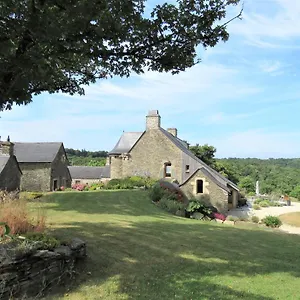 D'hotes, Zimmer, Domaine De Kervennec Carhaix-Plouguer