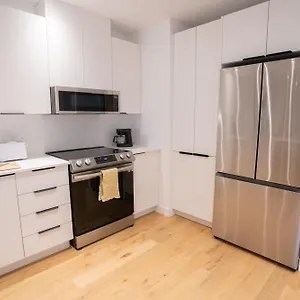 Beautifully Renovated 3br Downtown 2min To Metro Appartement Montréal
